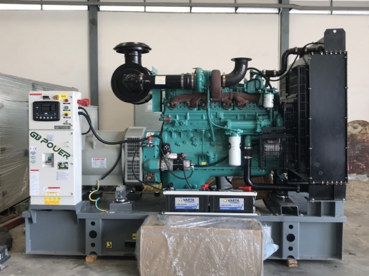 ขายเครื่องปั่นไฟ ขนาด 375 KVA ไดร์ Stamford เครื่องยนต์ Cummins สินค้าคุณภาพ ราคาเบาๆเลยค่ะ ^__^