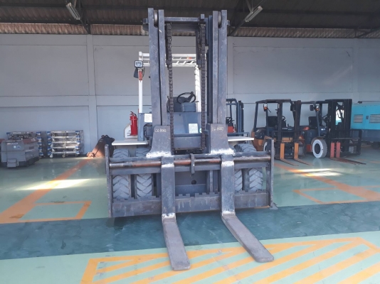 โฟล์คลิฟท์ ขนาด 10 ตัน TCM