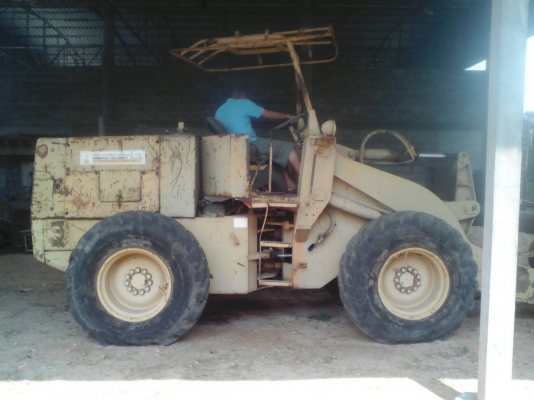 ขาย รถตัก KOMATSU 510 กรองคู่ เครื่องดี เกียร์ดี รถพร้อมใช้งานครับ