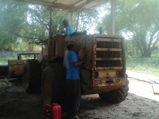 ขาย รถตัก KOMATSU 510 กรองคู่ เครื่องดี เกียร์ดี รถพร้อมใช้งานครับ