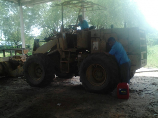 ขาย รถตัก KOMATSU 510 กรองคู่ เครื่องดี เกียร์ดี รถพร้อมใช้งานครับ