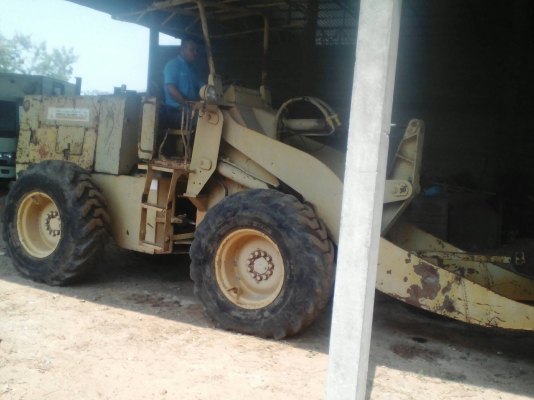 ขาย รถตัก KOMATSU 510 กรองคู่ เครื่องดี เกียร์ดี รถพร้อมใช้งานครับ