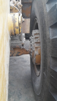 รถตัก TCM รุ่น L34 พร้อมใช้งาน แถมใบดันลานขนาดใหญ่ให้1ใบ