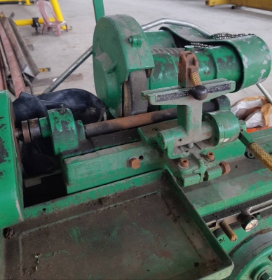 เครื่องเจียร 2 เครื่อง 35,000 บาท เครื่องใหญ่ 20,000 เครื่องเล็ก 15,000