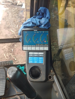 ขายแบคโฮKOMATSU PC70-8 ไฟเต็มเอกสารเล่มทะเบียนราคา 900,000