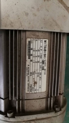 ลูกละ 1,500 บ.ส่งถึงบ้านฟรี โทร 083-2000058 LINE ID:line832923 มอเตอร์เกียร์ยี่ห้อ MITSUBISHI ขนาดกำ