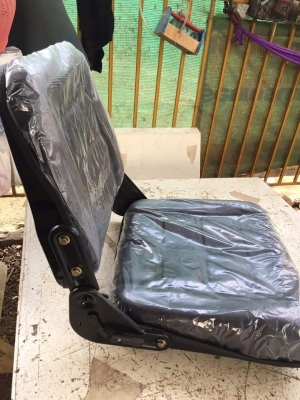 ขายเบาะรถขุด งานอย่างดี (มี 2 แบบให้เลือกครับ) #เบาะมีหัวมีท้าวแขน ????ราคา ใบละ 2,700 #เบาะหัวโล้น ????ราคา ใบละ 2,500 (มีลางให้พร้อมใส่) (ปรับได้ เลื่อนได้ เอนหลังได้) ☎️สนใจติดต่อ 096-3268553 (สถิตย์พันธ์) ????ID LINE 0963268553 ร้านรุ่งเจ ขายเบาะรถขุด งานอย่างดี (มี 2 แบบให้เลือกครับ) #เบาะมีหัวมีท้าวแขน ????ราคา ใบละ 2,700 #เบาะหัวโล้น ????ราคา ใบละ 2,500 (มีลางให้พร้อมใส่) (ปรับได้ เลื่อนได้ เอนหลังได้) ☎️สนใจติดต่อ 096-3268553 (สถิตย์พันธ์) ????ID LINE 0963268553 ร้านรุ่งเจ