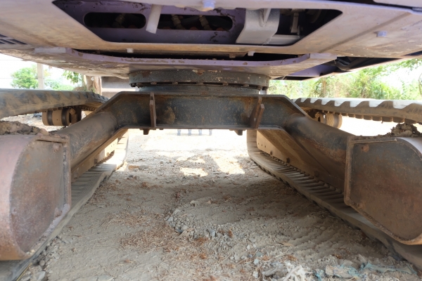 รถขุด hitachi ex35-2 เก่าญี่ปุ่น(ไม่เคยใช้ในไทย)มีเก๋งแอร์เย็น โทร 086-1602189