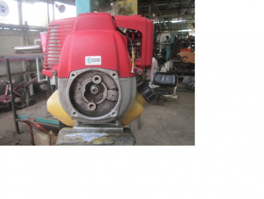 เครื่องตัดหญ้าHonda GX31