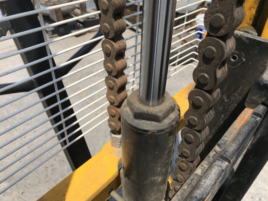 ขายแฮนลิฟท์มือโยก-เหยียบ รุ่นยกสูง 150cm. แบบ Stacker Liftmach 1ton. สภาพสวยมาก ใช้งานน้อย อุปกรณ์ครบ งาปรับความกว้างได้ ฐานล้อกว้าง โครงสร้างใหญ่แข็งแรง พร้อมใช้งาน ขายแฮนลิฟท์มือโยก-เหยียบ รุ่นยกสูง 150cm. แบบ Stacker Liftmach 1ton. สภาพสวยมาก ใช้งานน้อย อุปกรณ์ครบ งาปรับความกว้างได้ ฐานล้อกว้าง โครงสร้างใหญ่แข็งแรง พร้อมใช้งาน