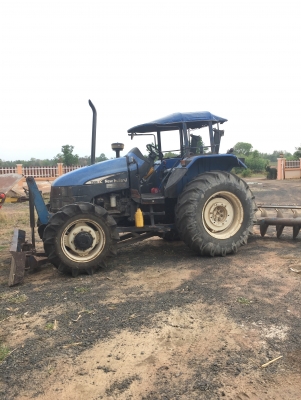 รถไถ New Holland TS90 พร้อมใช้งาน สภาพดี ยางใหม่4เส้น เจ้าของขายเอง