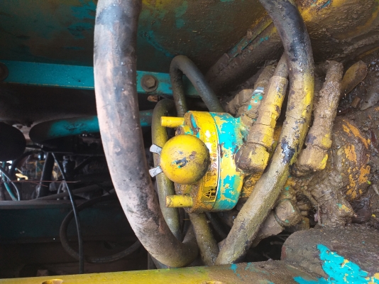 100-3 เจ้าของขายเอง 0930544184 ราคาต่อรอง เปลี่ยนโซ่มือสอง