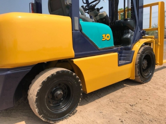 ขายรถฟอร์คลิฟต์ KOMATSU FD30T-12 รถนอกนำเข้าเองจากญี่ปุ่น สภาพสวยพร้อมใช้ มีVDOการทำงานครับ ขายรถฟอร์คลิฟต์ KOMATSU FD30T-12 รถนอกนำเข้าเองจากญี่ปุ่น สภาพสวยพร้อมใช้ มีVDOการทำงานครับ