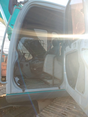 ขายรถแบคโฮ KOBELCO SK200-6 YN10 เอกสารเล่ม ราคา 1150000