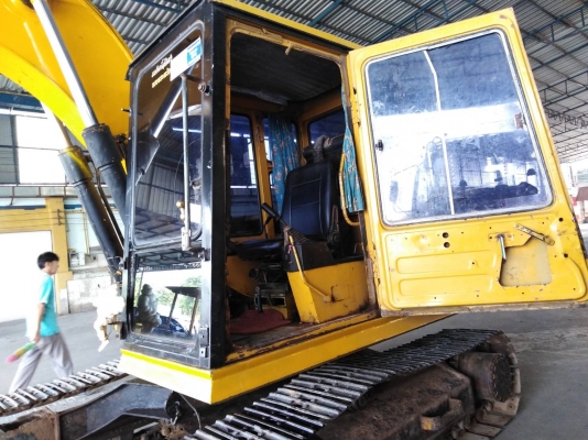 แบคโฮ CATERPILLAR E120B **ดูรถ / ตกลงราคาหน้างานได้