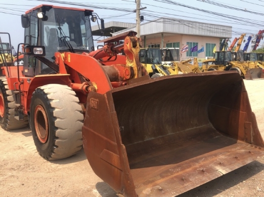 ขายรถตักล้อยาง CAT 962G นำเข้าเองจากญี่ปุ่น สภาพสวยพร้อมใช้ มีVDOการทำงานครับ