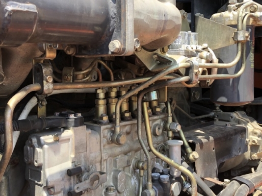 ขายรถตักล้อยาง HITACHI LX230-7 (TCM L40-3) ปี 2005 นำเข้าเองจากญี่ปุ่น สภาพสวยพร้อมใช้ มีVDOการทำงานครับ