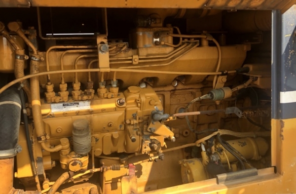 ขายรถตักล้อยาง KOMATSU WA100-1 นำเข้าเองจากญี่ปุ่น สภาพสวยพร้อมใช้ มีVDOการทำงานครับ ขายรถตักล้อยาง KOMATSU WA100-1 นำเข้าเองจากญี่ปุ่น สภาพสวยพร้อมใช้ มีVDOการทำงานครับ