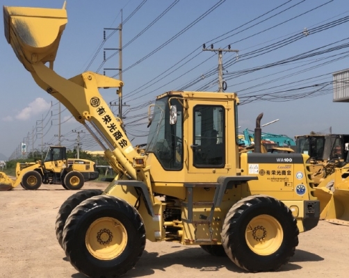 ขายรถตักล้อยาง KOMATSU WA100-3E นำเข้าเองจากญี่ปุ่น สภาพสวยพร้อมใช้ มีVDOการทำงานครับ