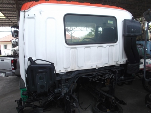 ขายหัวอีซูซุ กีก้า 3ใบปัด  หัวญี่ปุ่นสวยๆ ติดแชสซี