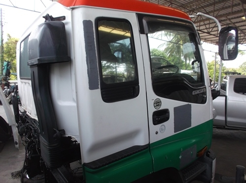 ขายหัวอีซูซุ กีก้า 3ใบปัด  หัวญี่ปุ่นสวยๆ ติดแชสซี