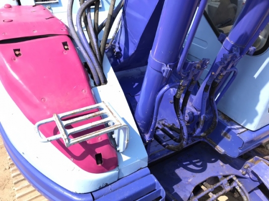 ขายรถขุด KOMATSU PC128US-1 ใบมีดดัน ลายหัวกระแทก นำเข้าเองจากญี่ปุ่น สภาพสวยพร้อมใช้ มีVDOการทำงานครับ