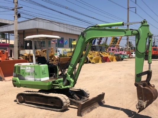 ขายรถขุด MITSUBISHI MM35 คอลโทรลสั้น ปั้มนิ้ว นำเข้าเองจากญี่ปุ่น สภาพสวยพร้อมใช้ มีVDOการทำงานครับ