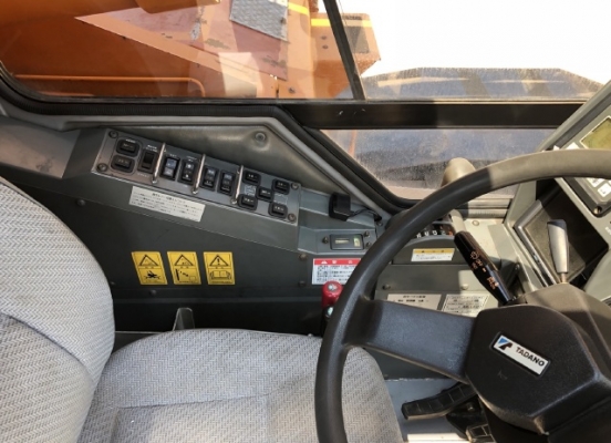 ขายรถเครน TADANO TR250M-6 (ขนาด 25 ตัน) ปี 2000 นำเข้าเองจากญี่ปุ่น สภาพสวยพร้อมใช้ มีVDOการทำงานครับ