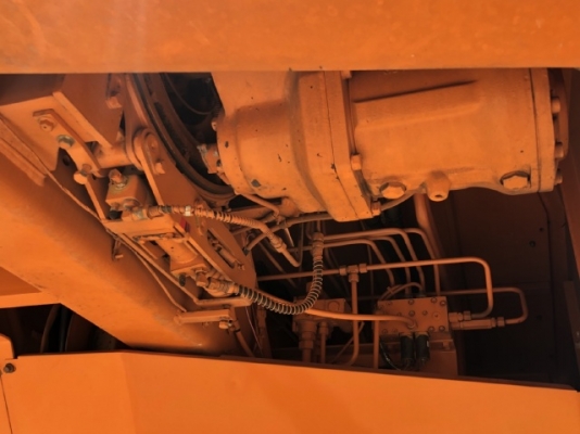 ขายรถเครน TADANO TR250M-6 (ขนาด 25 ตัน) ปี 2000 นำเข้าเองจากญี่ปุ่น สภาพสวยพร้อมใช้ มีVDOการทำงานครับ