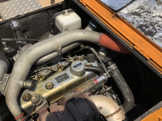 ขายรถเครน TADANO TR250M-6 (ขนาด 25 ตัน) ปี 2000 นำเข้าเองจากญี่ปุ่น สภาพสวยพร้อมใช้ มีVDOการทำงานครับ