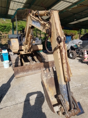 ขายด่วน komatsu pc 20-6 ขายด่วน komatsu pc 20-6