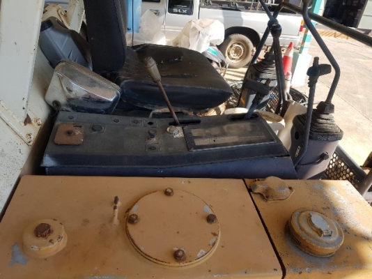 ขายด่วน komatsu pc 20-6