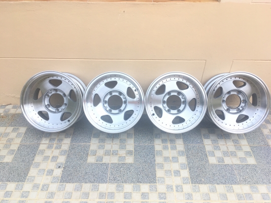 ล้อขอบ15 กว้าง8นิ้ว ล้อขอบ15 กว้าง8นิ้ว