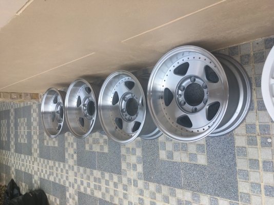 ล้อขอบ15 กว้าง8นิ้ว ล้อขอบ15 กว้าง8นิ้ว