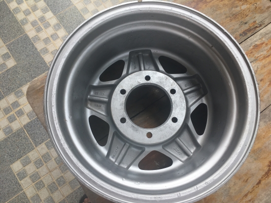 ล้อขอบ15 กว้าง8นิ้ว