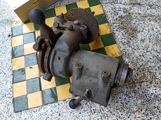 ขายหัวแบ่งเฟือง4,800มีรอยซ่อม