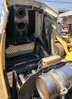 ขายรถตักล้อยาง CAT 950K ปี 2014 นำเข้าเองจากญี่ปุ่น สภาพสวยพร้อมใช้ มีVDOการทำงานครับ