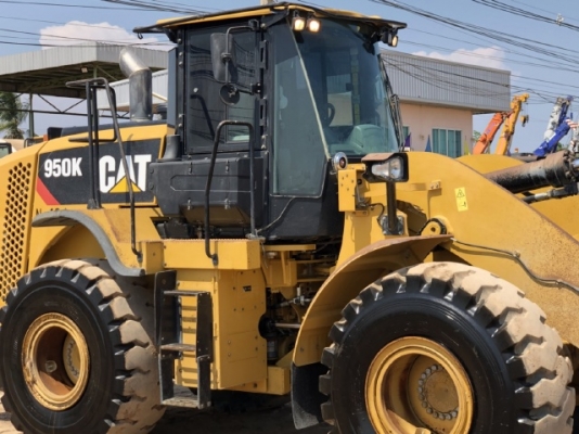 ขายรถตักล้อยาง CAT 950K ปี 2014 นำเข้าเองจากญี่ปุ่น สภาพสวยพร้อมใช้ มีVDOการทำงานครับ ขายรถตักล้อยาง CAT 950K ปี 2014 นำเข้าเองจากญี่ปุ่น สภาพสวยพร้อมใช้ มีVDOการทำงานครับ