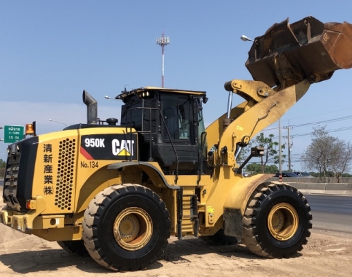 ขายรถตักล้อยาง CAT 950K ปี 2014 นำเข้าเองจากญี่ปุ่น สภาพสวยพร้อมใช้ มีVDOการทำงานครับ ขายรถตักล้อยาง CAT 950K ปี 2014 นำเข้าเองจากญี่ปุ่น สภาพสวยพร้อมใช้ มีVDOการทำงานครับ