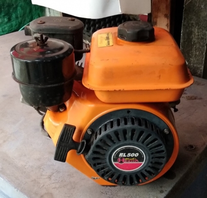 เครื่องยนต์เล็ก ดีเซล hinota el500 สภาพดี ดึงทีเดียวติด