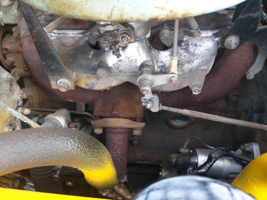 ขายรถยก TCM FD25 Z1 เครื่องดีเซล C240 เสาสูง 4 เมตร ยกได้ 2.5 ตัน เกียร์ธรรมดา ยางตันหน้า-หลัง รถนอกนำเข้า ติดต่อ 098-7962549