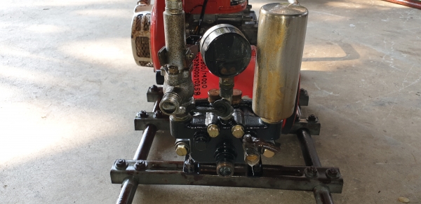 ปั้มฉีดยา รูน้ำเข้า 4 หุน