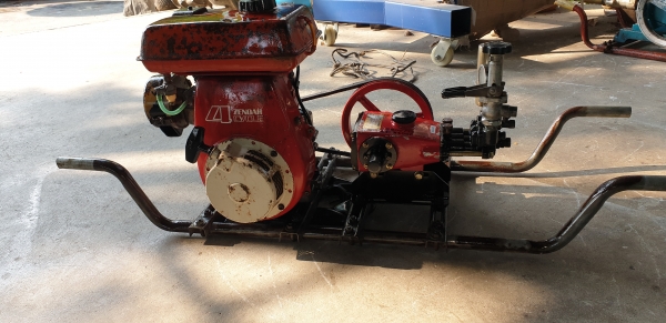 ปั้มฉีดยา รูน้ำเข้า 4 หุน