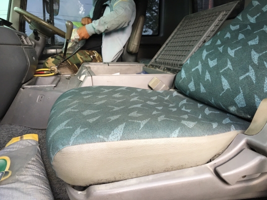 Hino โปรเฟีย เครื่อง p11 320 แรง ช่วงล่าง ZM ยางดี รถสวยพร้อมใช้งาน ทะเบียนพร้อม