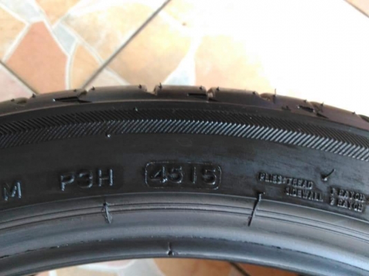 ยาง\% คัดสภาพ Bridgestone Potenza S001(run flat) 245/40R20,275/35R20 ผลิตปลายปี 2015(ลงพื้น 2017)ยาง