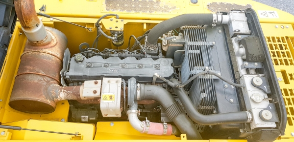 ขายรถแบคโฮ KOMATSU PC200-8M0 ไมล์ 8 พันชั่วโมงสภาพนางฟ้า