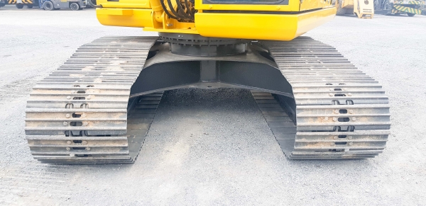 ขายรถแบคโฮ KOMATSU PC200-8M0 ไมล์ 8 พันชั่วโมงสภาพนางฟ้า