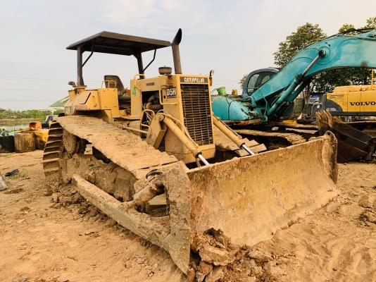 ขาย รถแทรคเตอร CAT D5H เครื่อง เกียรดี รถพร้อมใช้ เอกสารเล่มทะเบียน