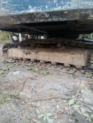 ขายรถแบคโฮ KOMATSU PC200-5 เอกสารอินวอย ระบบไฟเต็ม คอลโทรลสั้น ราคา 450000