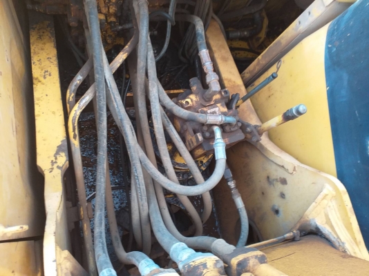 ขาย Komatsu รุ่น 7 ชั่วโมงทำงาน 10,000 ชั่วโมง  เอกสารเล่มพร้อมโอน  ???? ราคา 1,290,000 บาท ☎️ 098-1545260 อ.บี กาฬสินธุ์ขาย Komatsu รุ่น 7 ชั่วโมงทำงาน 10,000 ชั่วโมง  เอกสารเล่มพร้อมโอน  ???? ราคา 1,290,000 บาท ☎️ 098-1545260 อ.บี กาฬสินธุ์